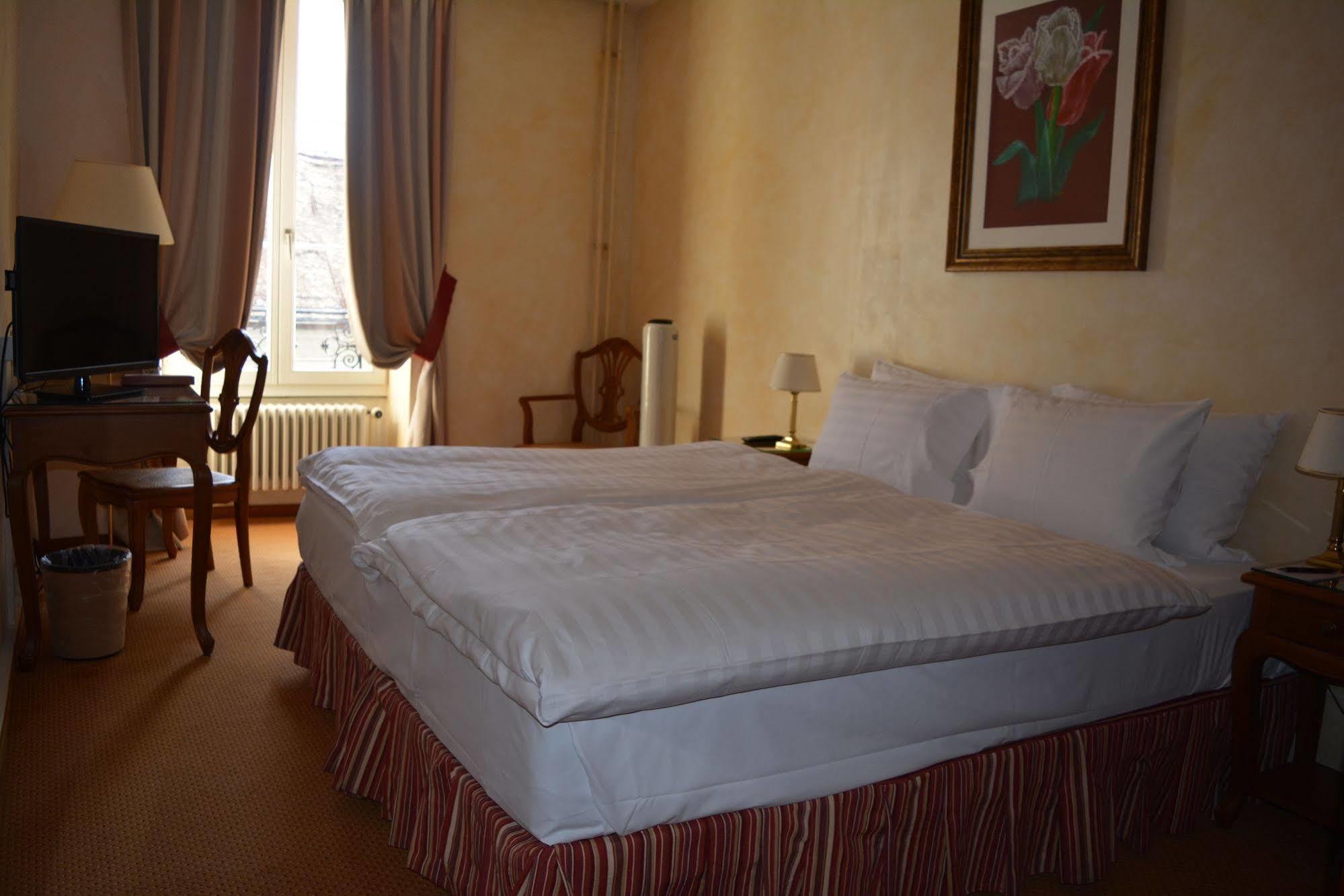 Hotel De La Couronne Morges Exterior photo